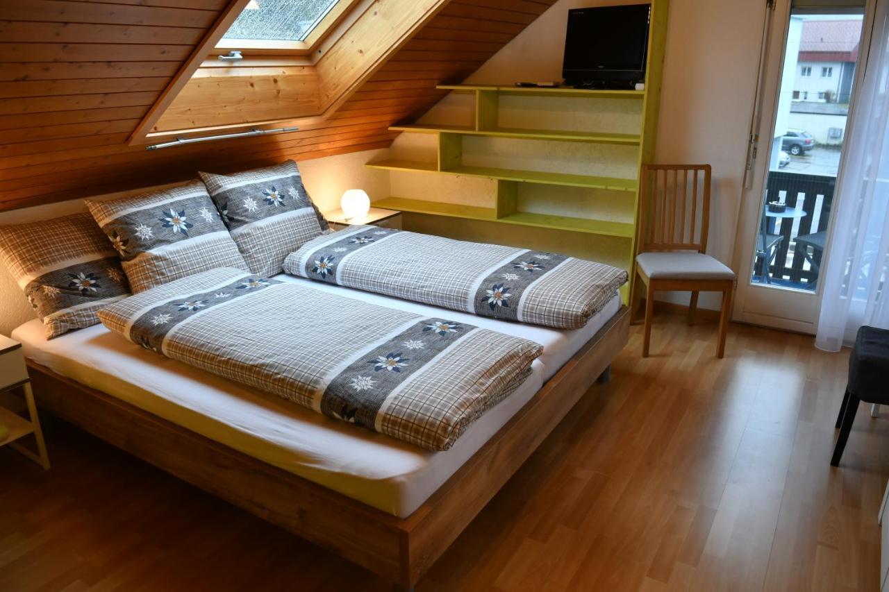 Pension Chalet Charme Siebnen 外观 照片
